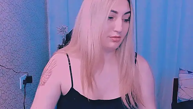 Snapshot of JaneLaJewel chatting on 5, 1, 2026 JaneLaJewel online show from 5, 1, 2026