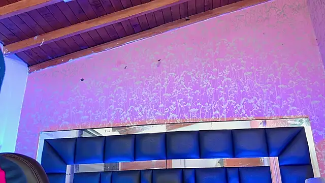 Sofia martiin online show from 9, 10, 2025