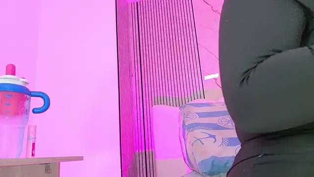 Sofia martiin online show from 26, 4, 2026