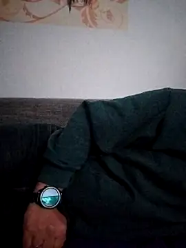 ich411983 online show from 14, 12, 2024