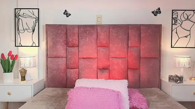 NicolMiller4 online show from 15, 1, 2026