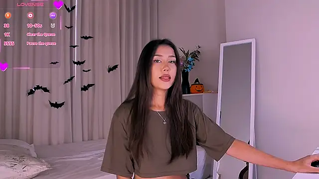 Melissa Mone online show from 30, 10, 2025