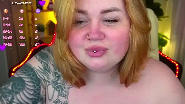 ZaraReignn online show from 3, 3, 2025