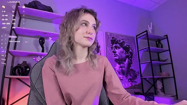 LuxRayi online show from 16, 10, 2025