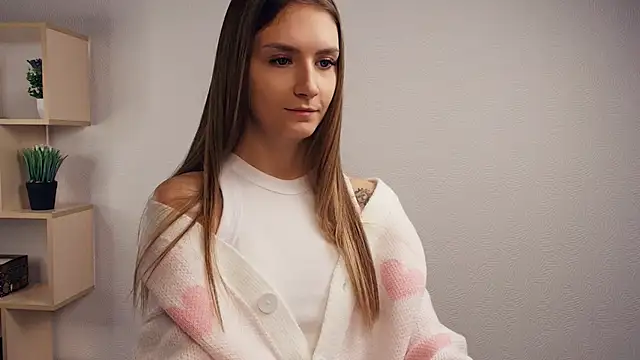 MayBennett online show from 10, 12, 2024