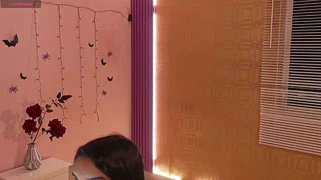 Bella19  online show from 21, 10, 2025