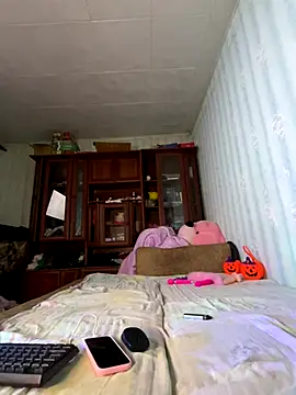 Snapshot of DreamKarina chatting on 30, 10, 2025 DreamKarina online show from 30, 10, 2025