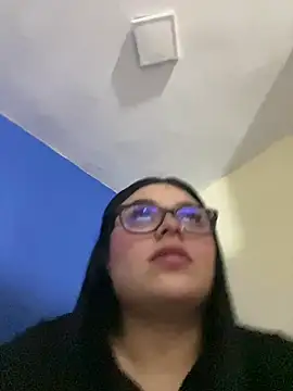 alissonfernandez  online show from 28, 2, 2026