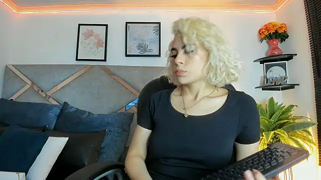 marian pinzon online show from 1, 5, 2026