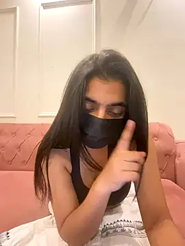 Emmy kapoor online show from 21, 12, 2025