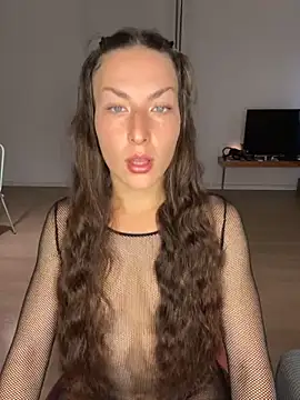 Snapshot of _ExoticGirl chatting on 28, 11, 2025 ExoticGirl online show from 28, 11, 2025