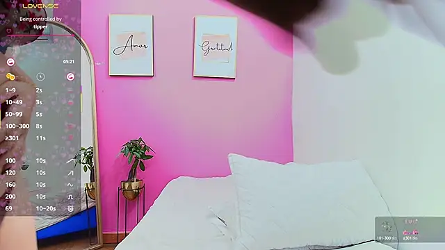 hornybarelylegalgirl online show from 13, 2, 2025