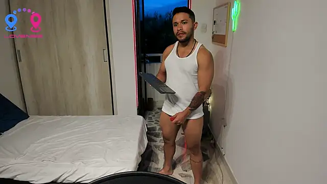 Snapshot of Travis_bakers chatting on 30, 11, 2025 Travis bakers online show from 30, 11, 2025