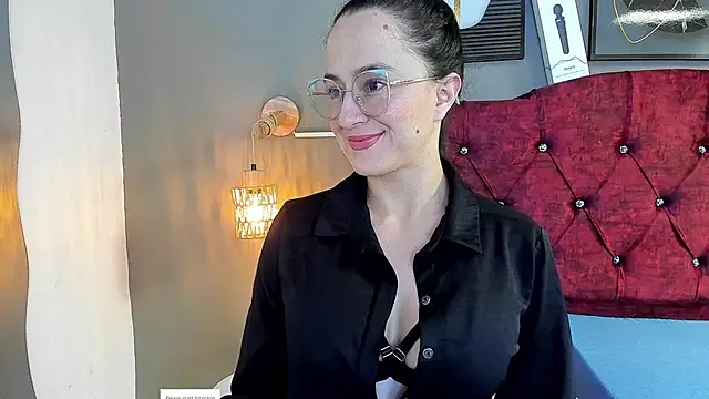 angela nix online show from 4, 6, 2026