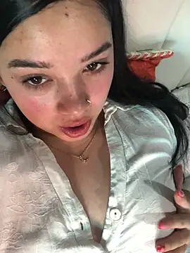 Julieta 333 online show from 13, 9, 2025