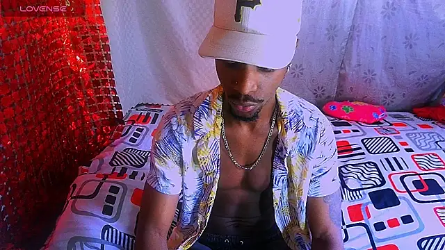 Aroonpapisex online show from 14, 12, 2024