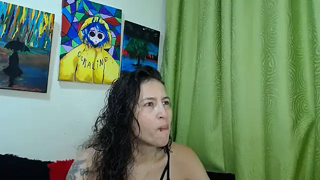 Leyla Horny Bg online show from 15, 12, 2025