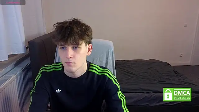 cutie guys online show from 28, 7, 2026