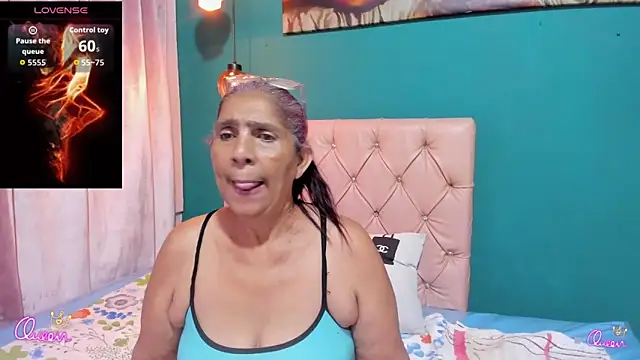 Snapshot of renata_milf_ chatting on 14, 5, 2026 renata milf online show from 14, 5, 2026