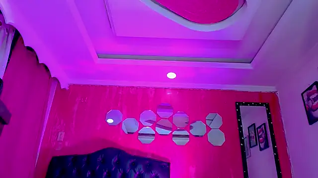 TiffanyMackensyy online show from 22, 2, 2026