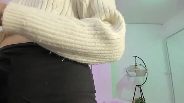 Theia moon online show from 6, 3, 2025