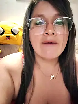 Neve Collins online show from 2, 2, 2025