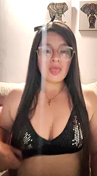 Neve Collins online show from 8, 2, 2025