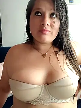 Neve Collins online show from 17, 3, 2026