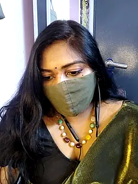 RomeoJuliet345 online show from 7, 2, 2026