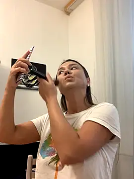 MiraMiss online show from 25, 11, 2025