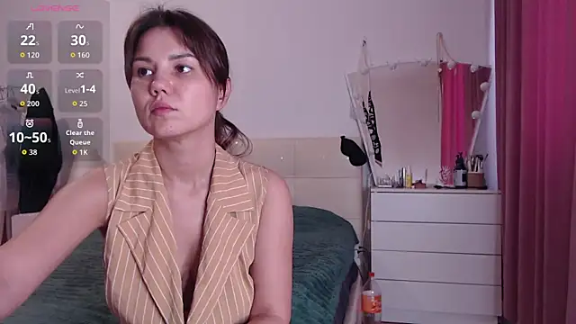 MiraMiss online show from 20, 7, 2026