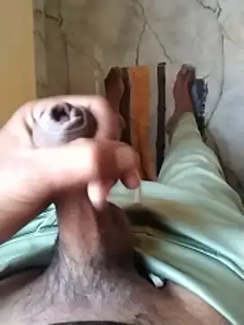 Snapshot of PracticalGum40 chatting on 19, 11, 2025 PracticalGum40 online show from 19, 11, 2025