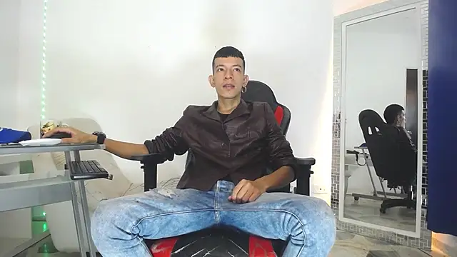 Snapshot of Favel_Gomez7 chatting on 26, 12, 2024 Favel Gomez7 online show from 26, 12, 2024