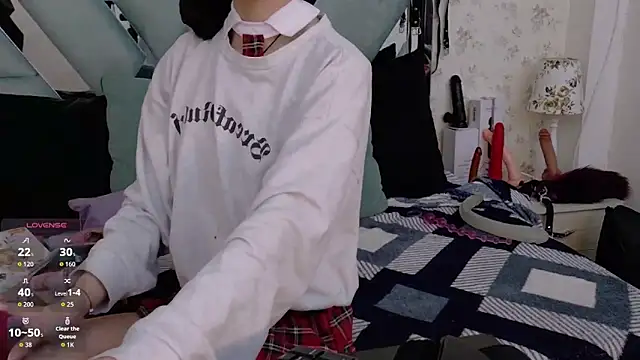 Queenjenn   online show from 3, 3, 2026