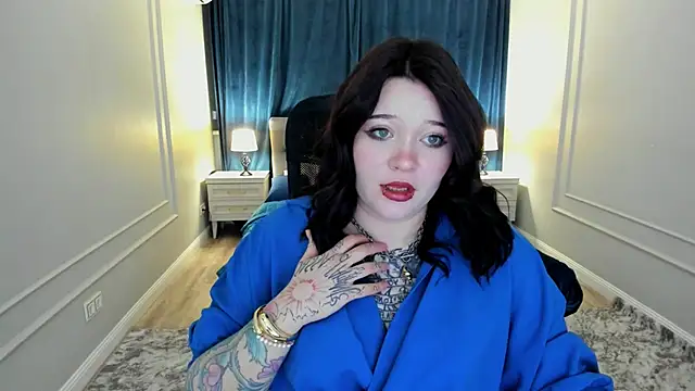 Snapshot of MoonLghte chatting on 21, 2, 2025 MoonLghte online show from 21, 2, 2025