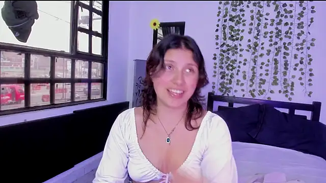 Noellesable online show from 11, 1, 2025