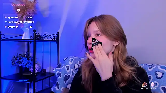 EvaStevs online show from 25, 1, 2025