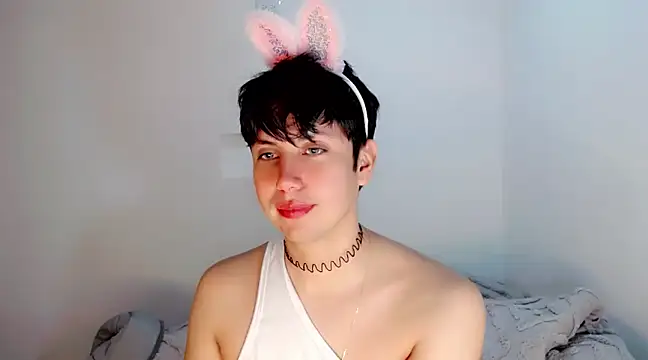 Snapshot of Oxana-Novikov chatting on 20, 12, 2024 Oxana-Novikov online show from 20, 12, 2024