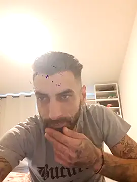 Snapshot of Italian69am chatting on 21, 12, 2025 Italian69am online show from 21, 12, 2025