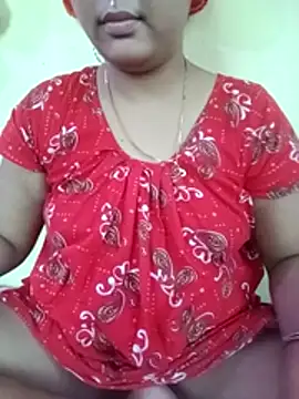 Snapshot of Super-Couple chatting on 13, 6, 2026 Super-Couple online show from 13, 6, 2026