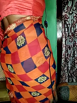 Snapshot of NOTY-LOVE-05 chatting on 31, 10, 2025 NOTY-LOVE-05 online show from 31, 10, 2025