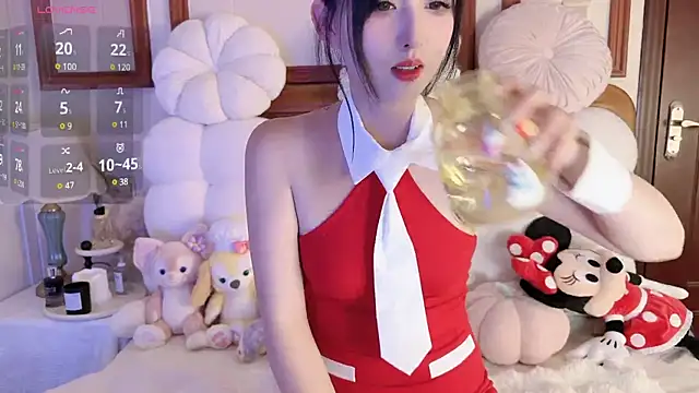 Snapshot of Unique-yiyi chatting on 24, 12, 2024 Unique-yiyi online show from 24, 12, 2024