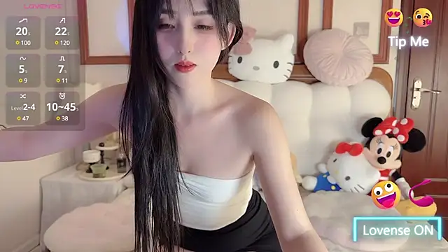 Snapshot of Unique-yiyi chatting on 22, 1, 2025 Unique-yiyi online show from 22, 1, 2025