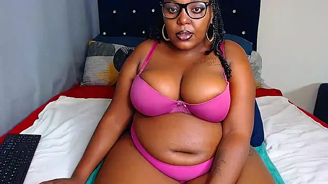 Snapshot of CHERRYYUMMY chatting on 10, 3, 2025 CHERRYYUMMY online show from 10, 3, 2025