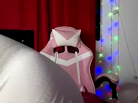 Snapshot of Sweet_xuee18 chatting on 18, 1, 2025 Sweet xuee18 online show from 18, 1, 2025