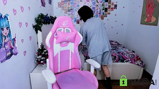 Snapshot of ElizaNik_ chatting on 23, 12, 2024 ElizaNik online show from 23, 12, 2024