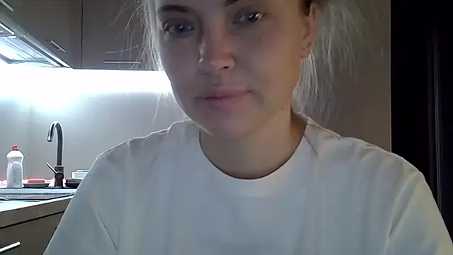 Lucky Anna online show from 1, 10, 2025