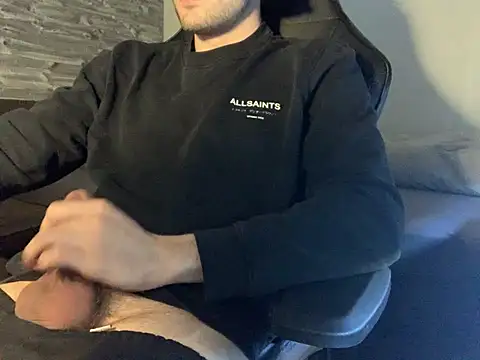 taallguyy 196 online show from 8, 3, 2025