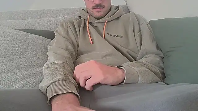 taallguyy 196 online show from 28, 9, 2025