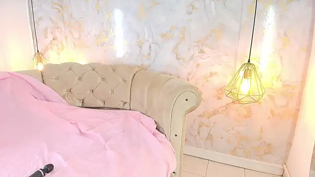 khloeblake online show from 25, 4, 2026